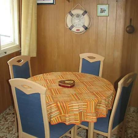 Apartment Anavi 93